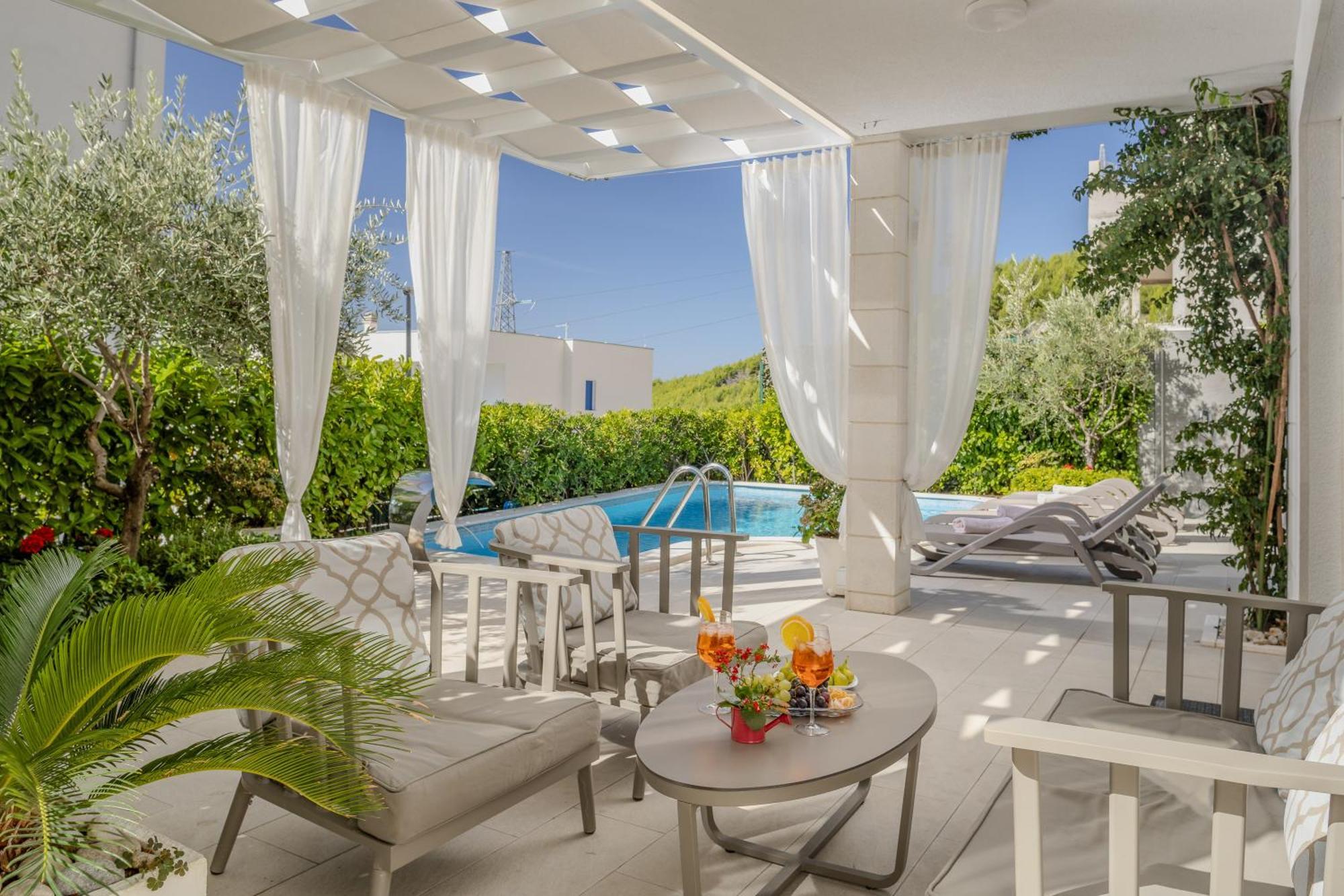 Villa Luka Макарска Екстериор снимка