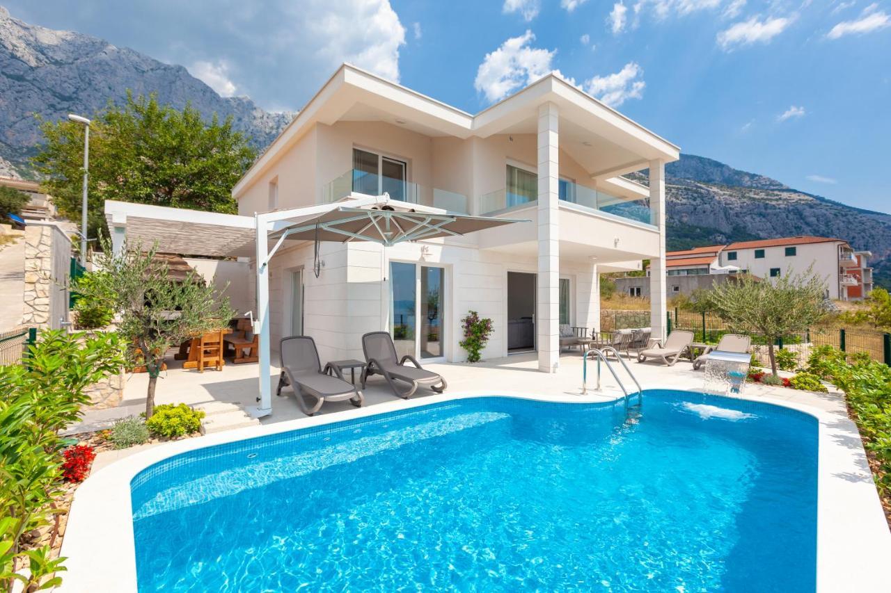 Villa Luka Макарска Екстериор снимка